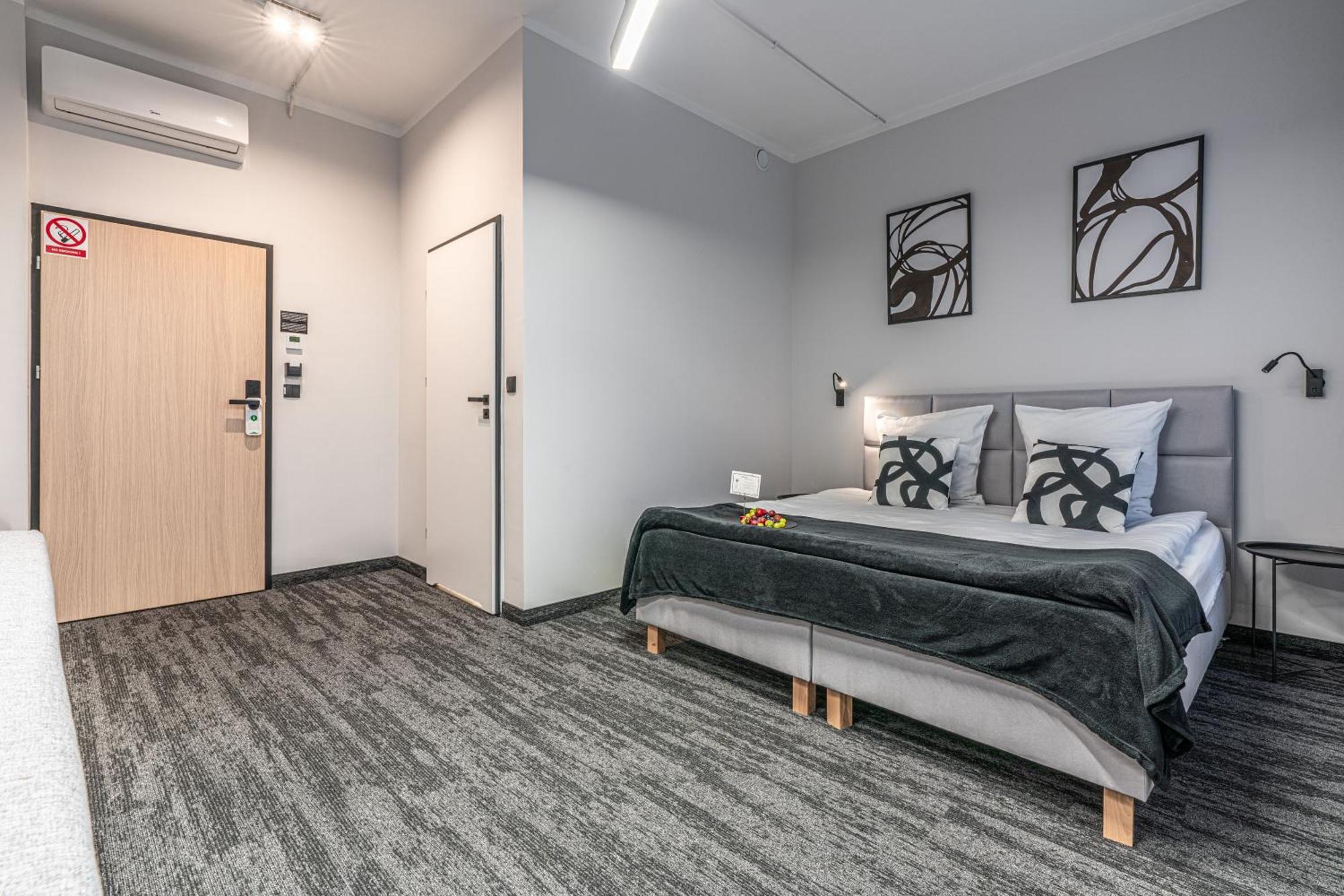 Vanta Business Center Скавина Екстериор снимка