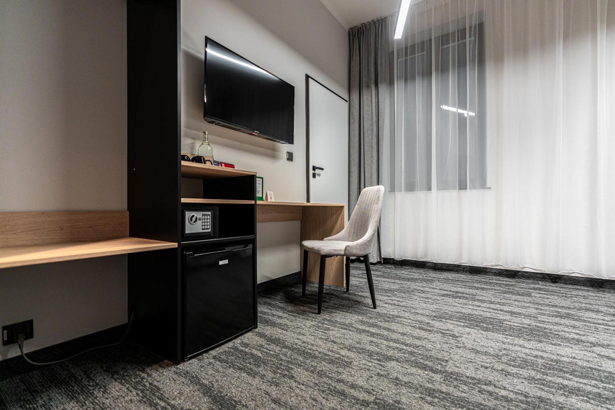 Vanta Business Center Скавина Екстериор снимка