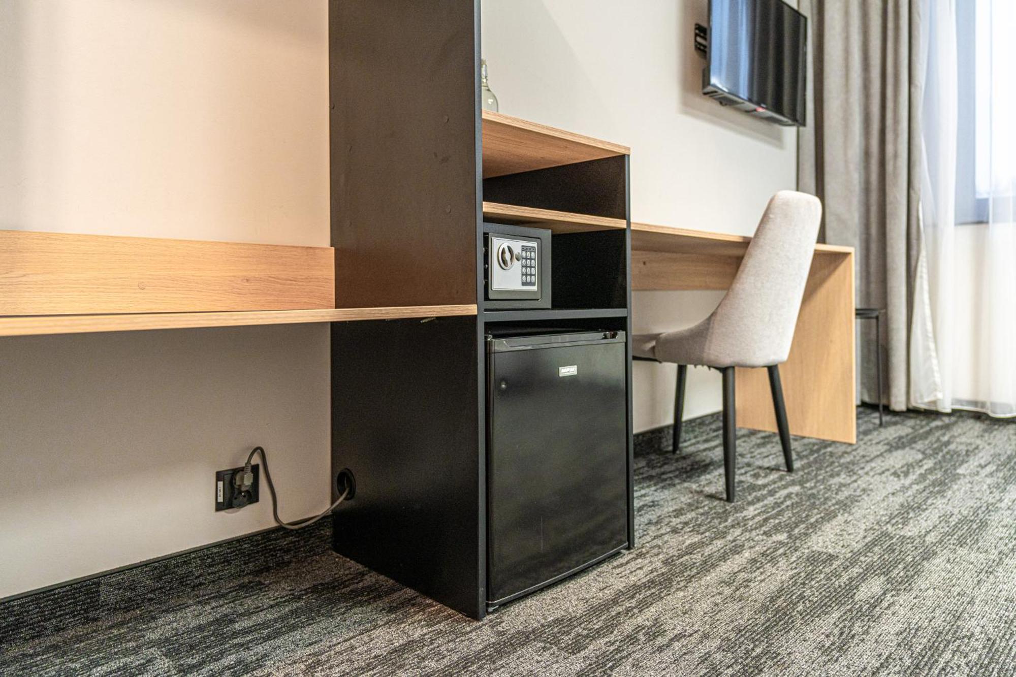 Vanta Business Center Скавина Екстериор снимка