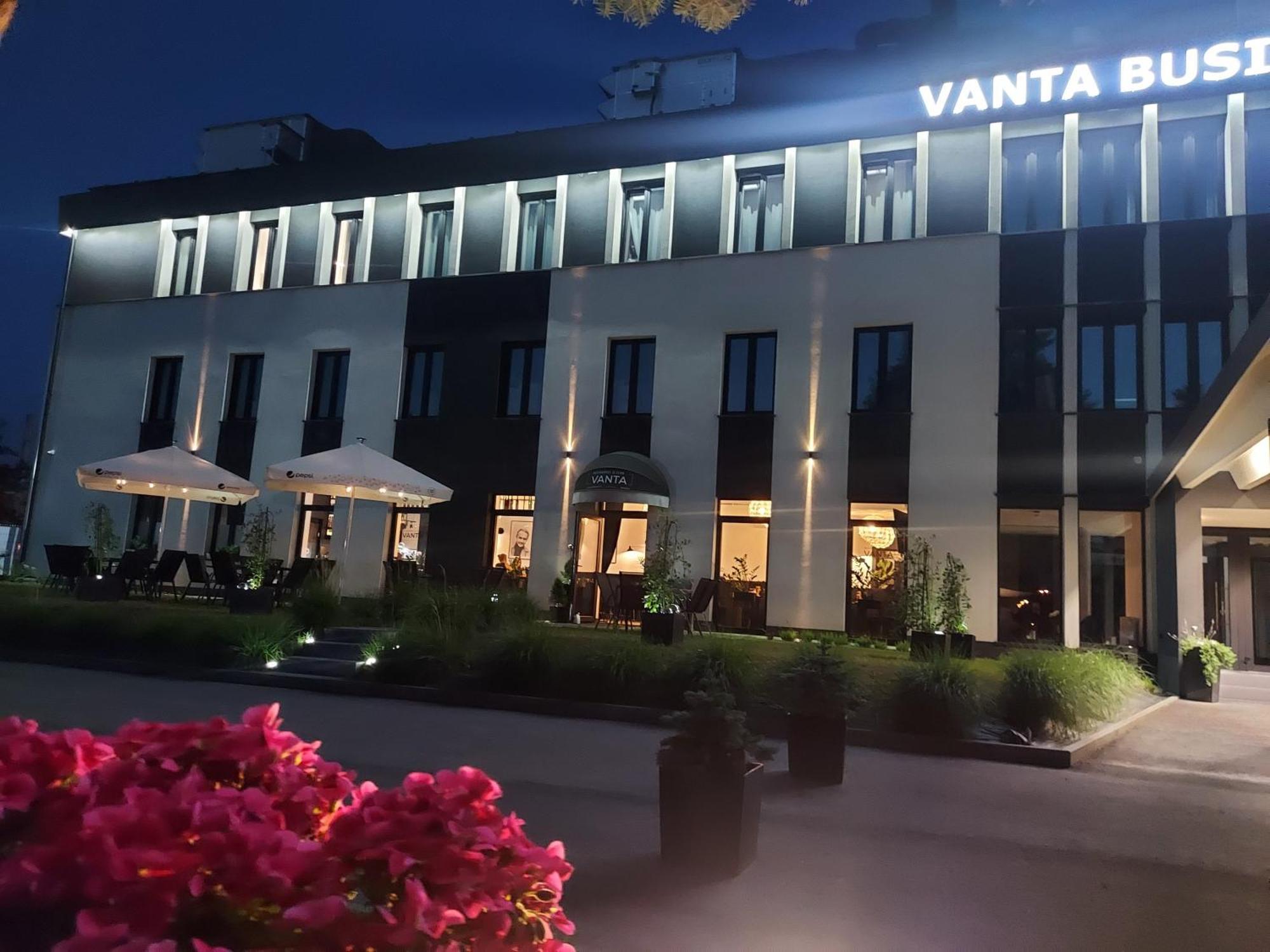 Vanta Business Center Скавина Екстериор снимка