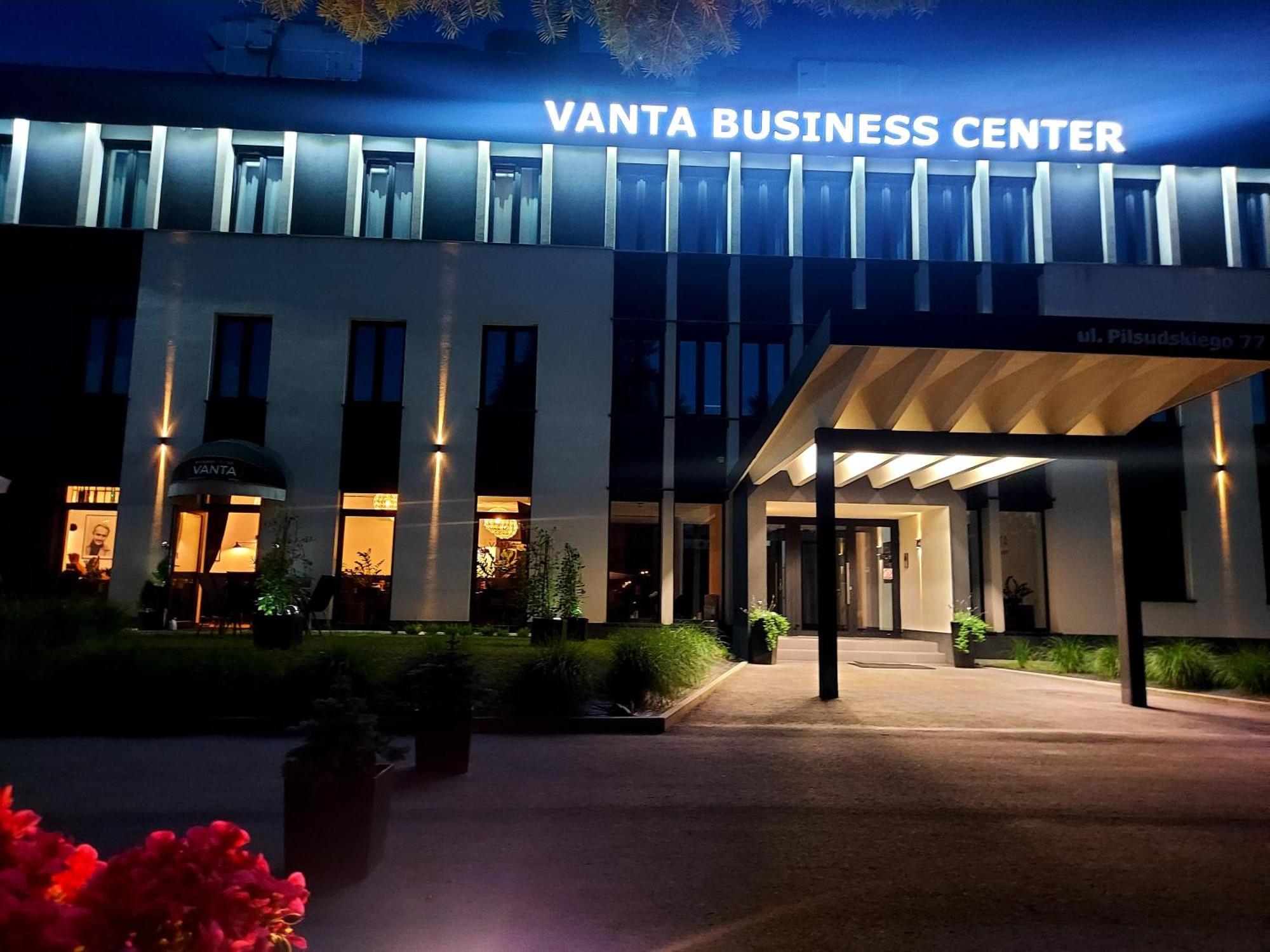 Vanta Business Center Скавина Екстериор снимка